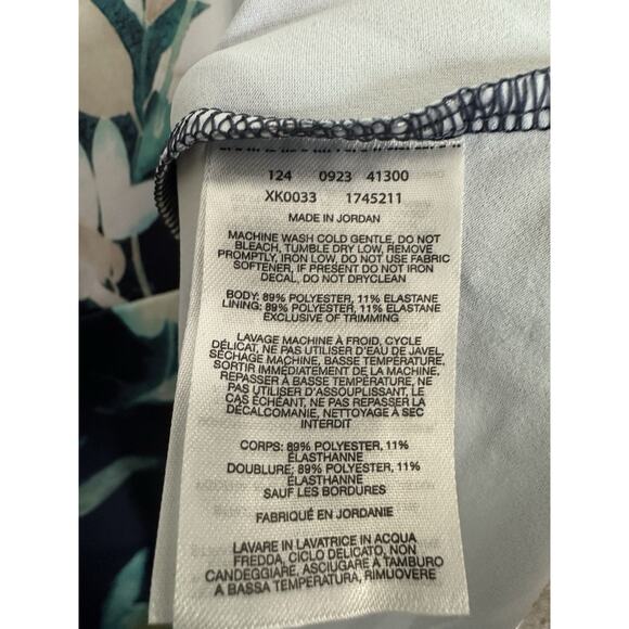 Columbia Floral Athleisure Casual Tank Dress Beachy Sleeveless Activewear XS EUC - Picture 6 of 7